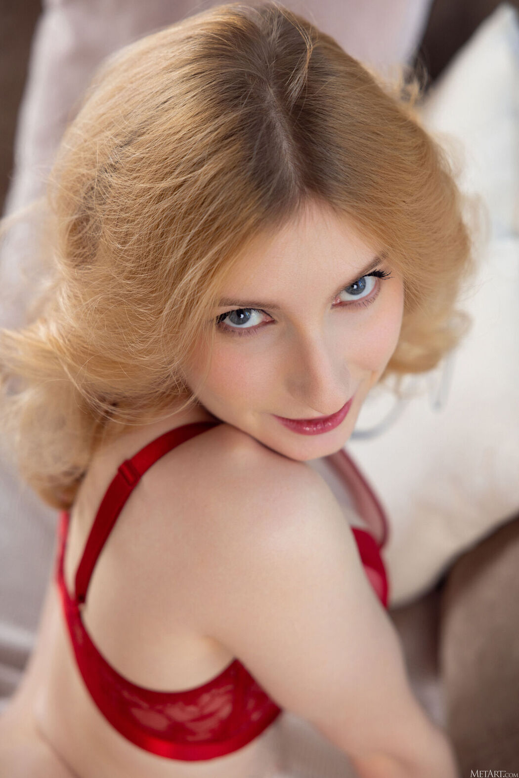 MetArt Minnie Lighter – Angelic Moves Part1