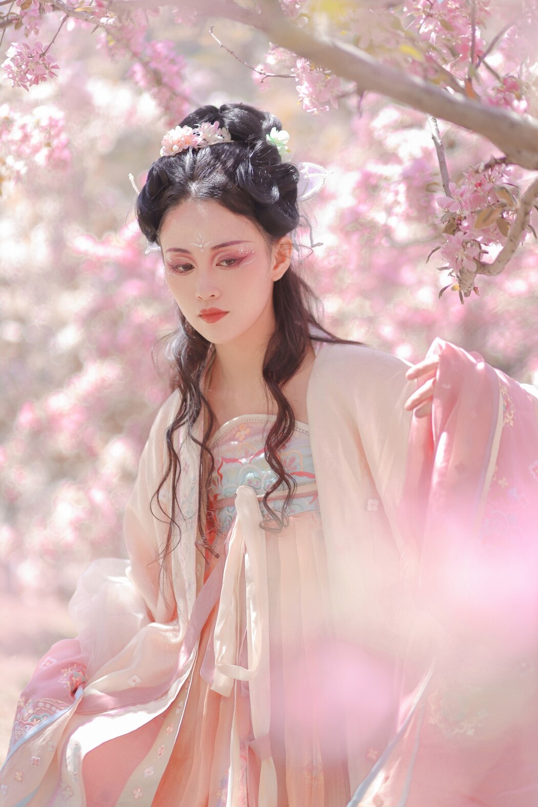YiTuYu艺图语 Vol.1592 Qing Shuang e