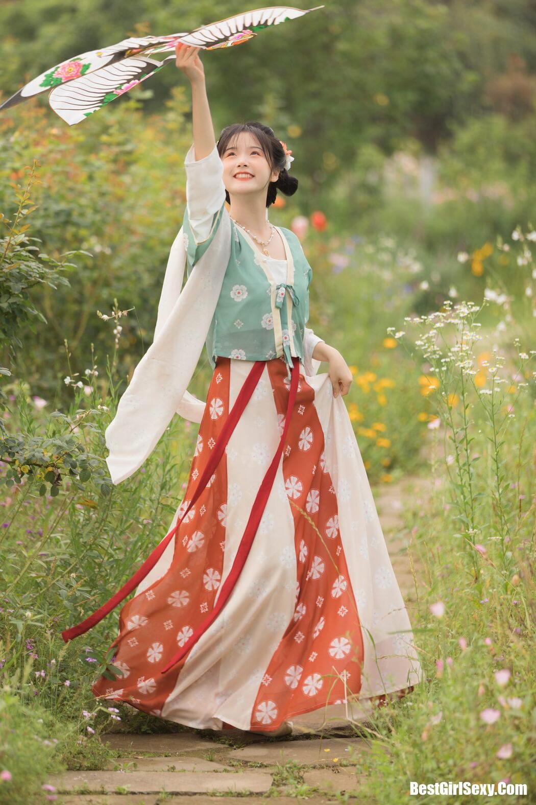 YiTuYu艺图语 Vol.162 Miki Xiao Bao Zi