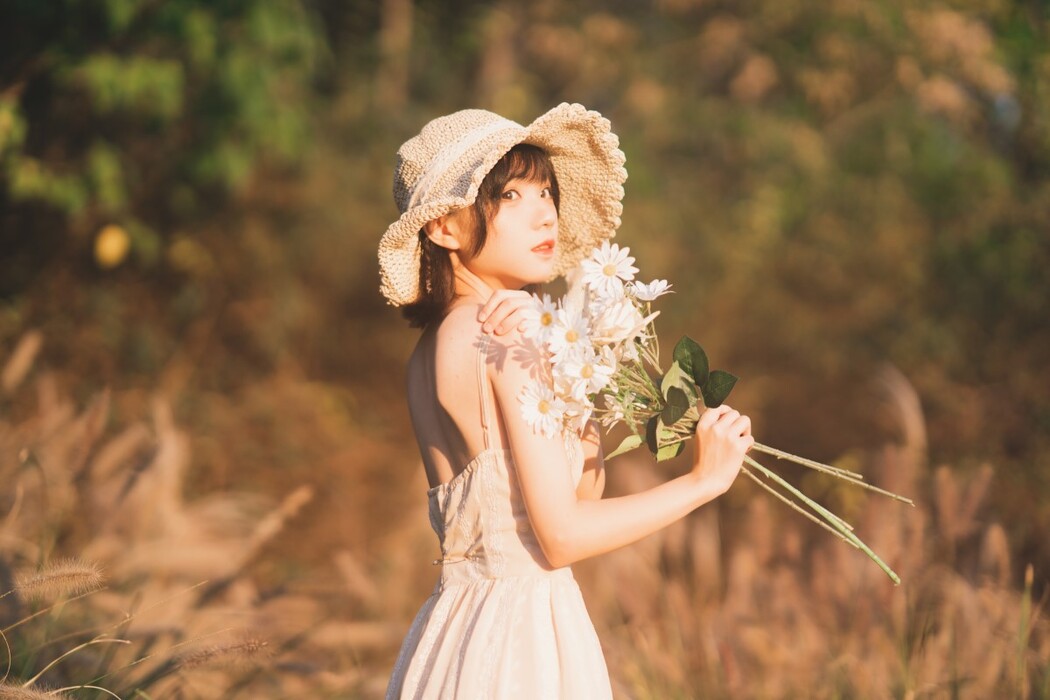 YiTuYu艺图语 Vol.1611 Hua Qi Hana