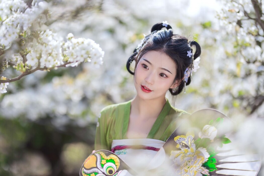 YiTuYu艺图语 Vol.1631 Nya Jiang De Ling Dang Dang
