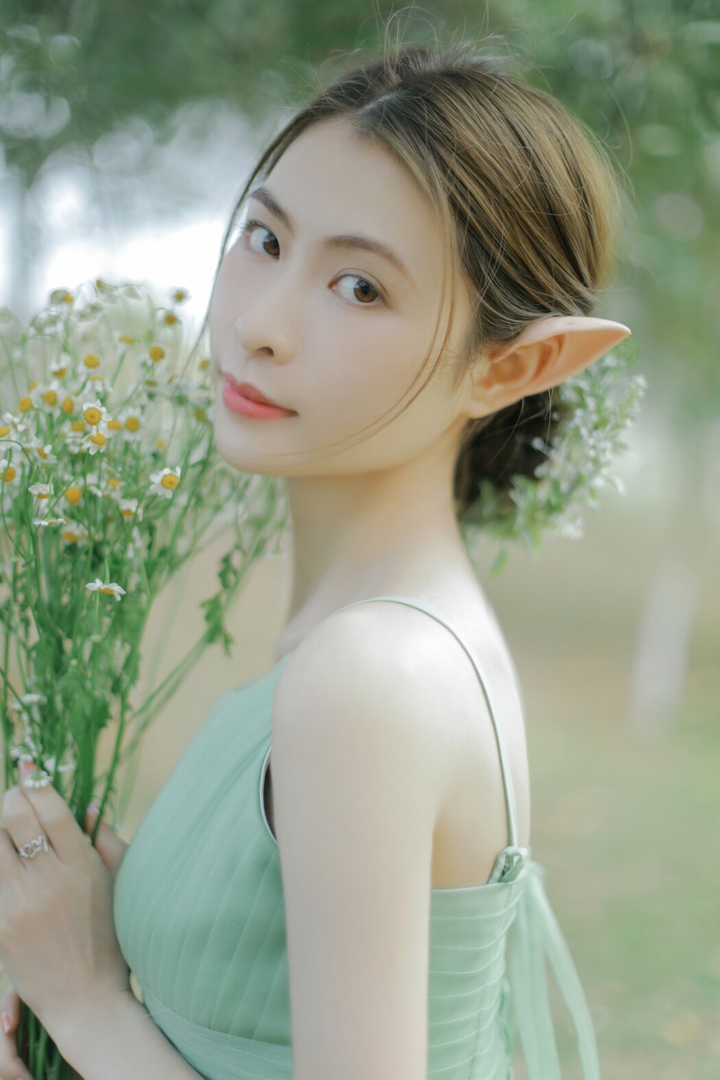 YiTuYu艺图语 Vol.1645 Li Yu
