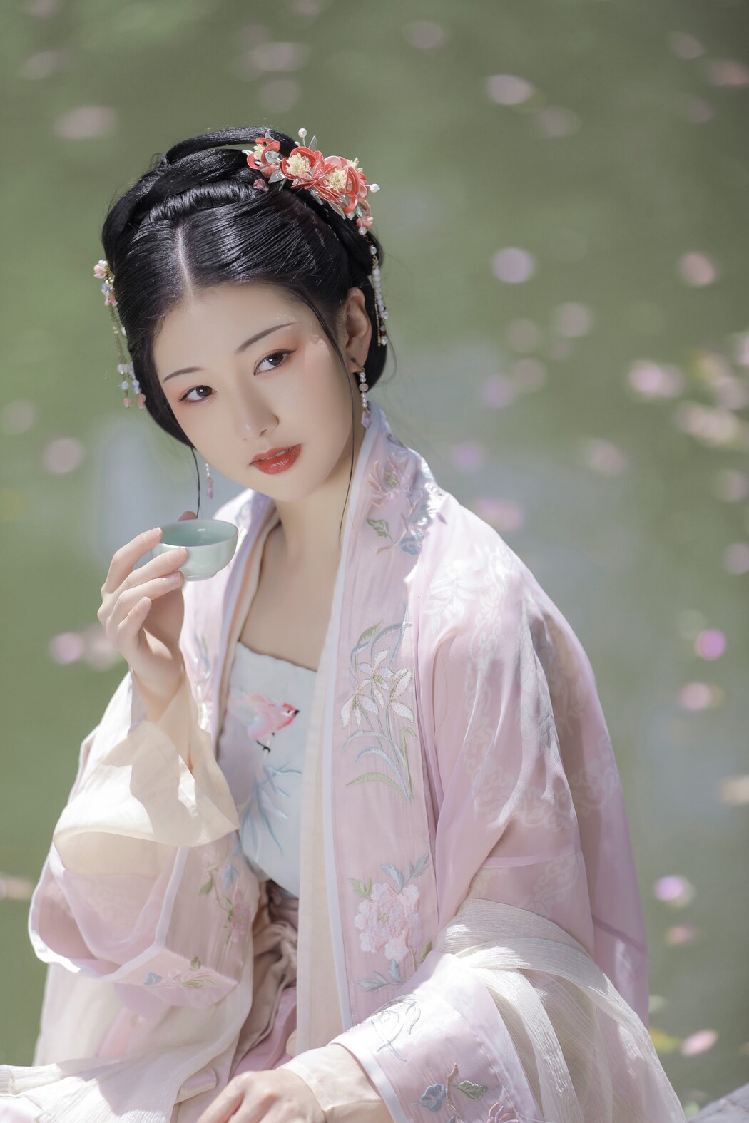 YiTuYu艺图语 Vol.1557 Suan La Tang Er