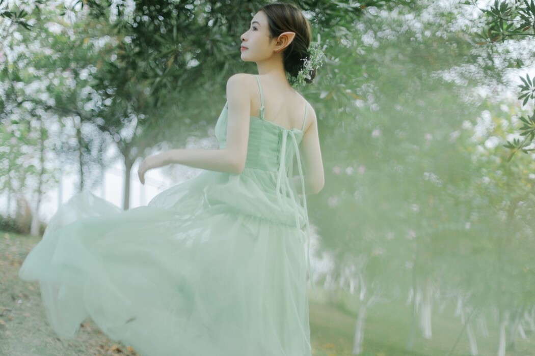 YiTuYu艺图语 Vol.1645 Li Yu