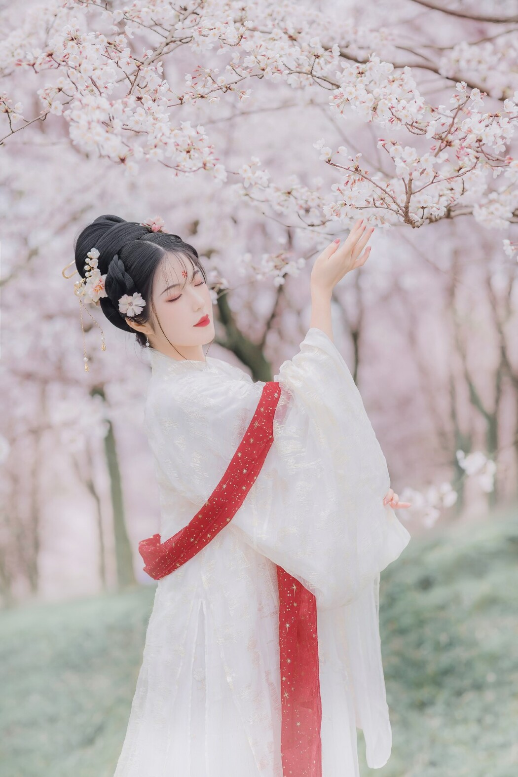 YiTuYu艺图语 Vol.1602 Tong Tong