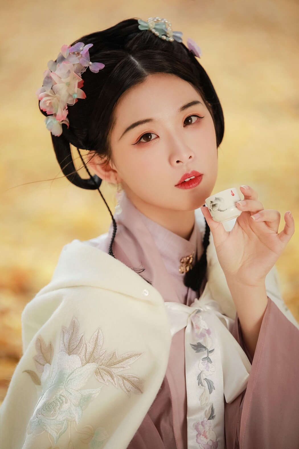 YiTuYu艺图语 Vol.1634 Miao Miao Jia De Xiao Yu Gan