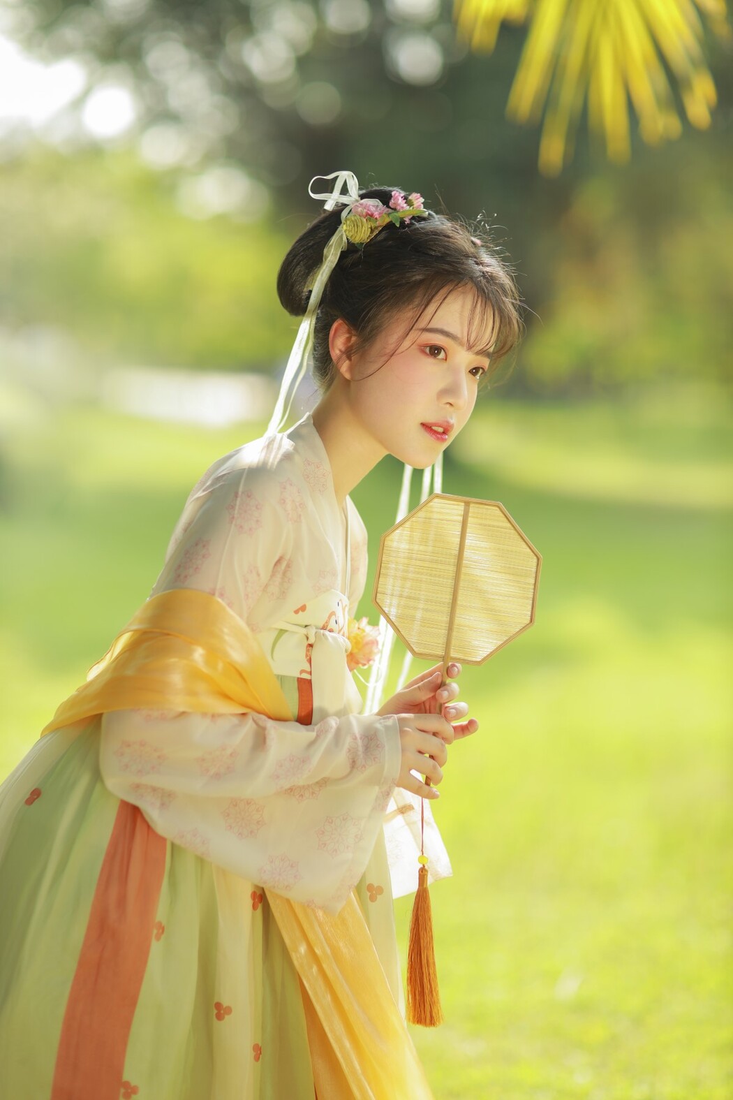 YiTuYu艺图语 Vol.1637 Wo Chao Bai