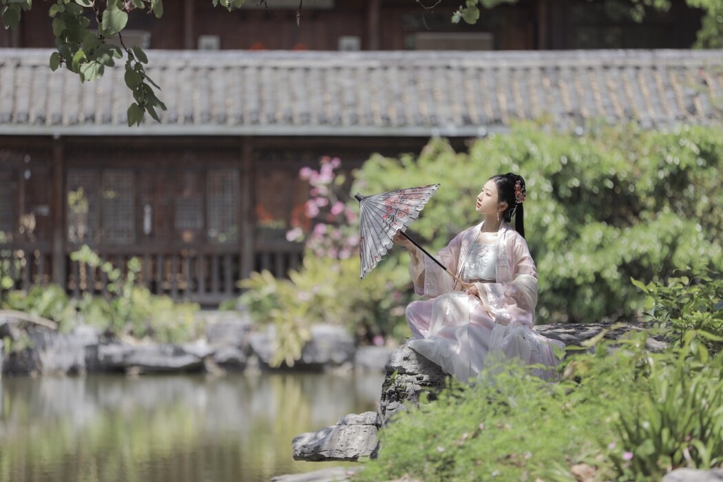YiTuYu艺图语 Vol.1557 Suan La Tang Er