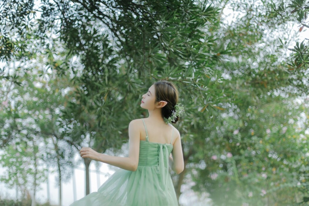 YiTuYu艺图语 Vol.1645 Li Yu