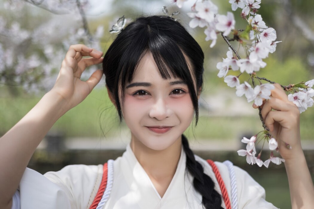 YiTuYu艺图语 Vol.1635 Yang Fu Yu