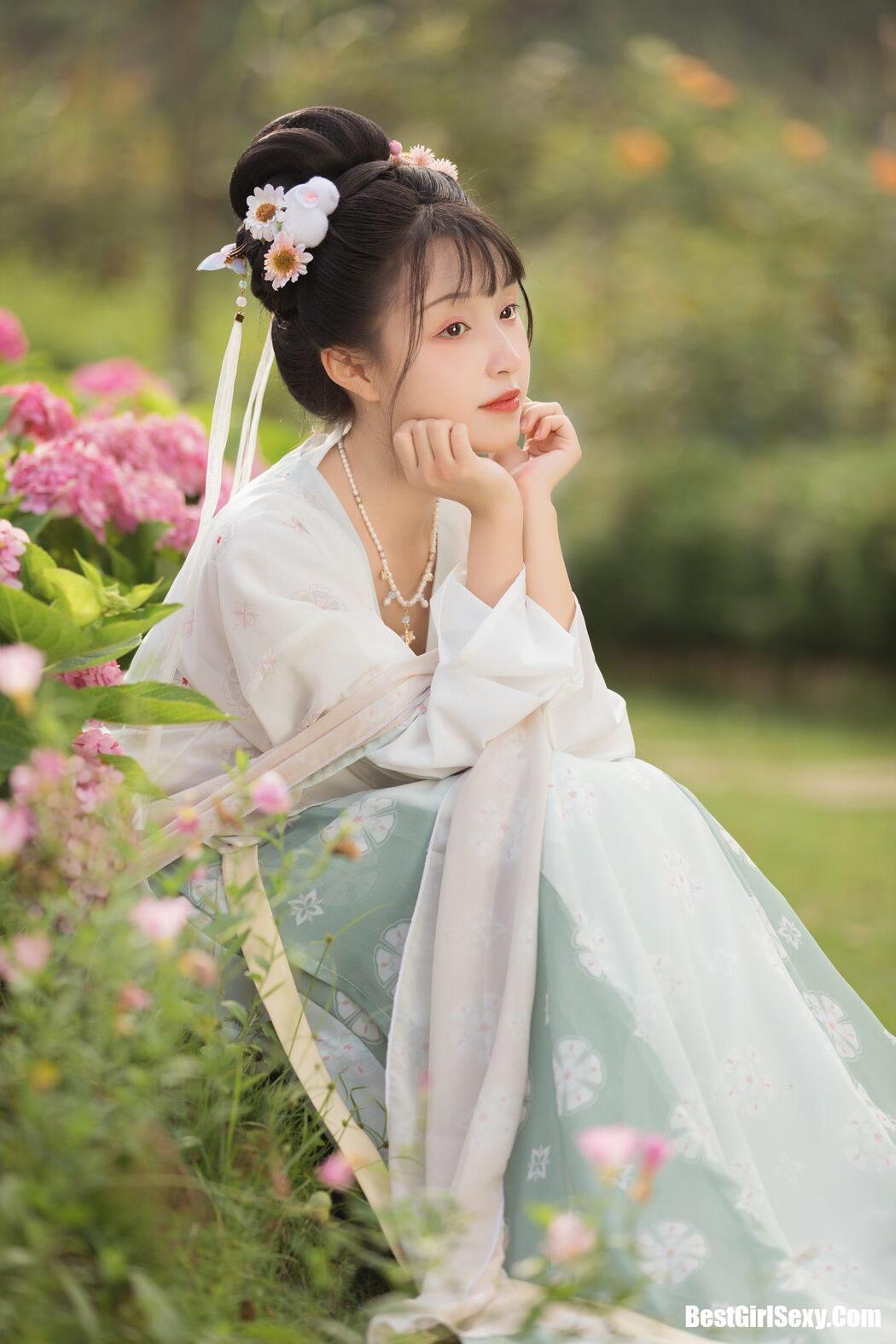 YiTuYu艺图语 Vol.162 Miki Xiao Bao Zi
