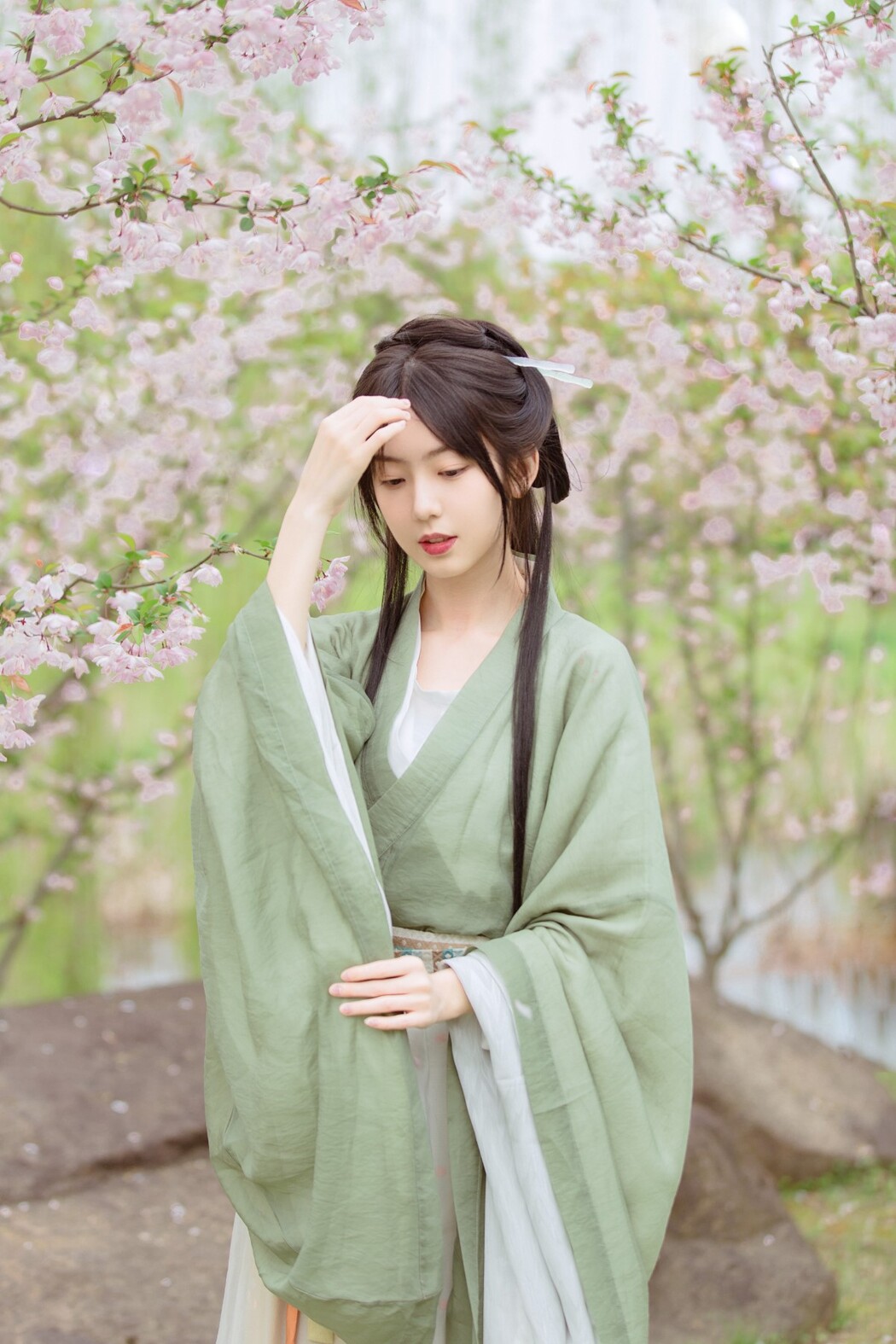 YiTuYu艺图语 Vol.1587 Wang Yun Han Han