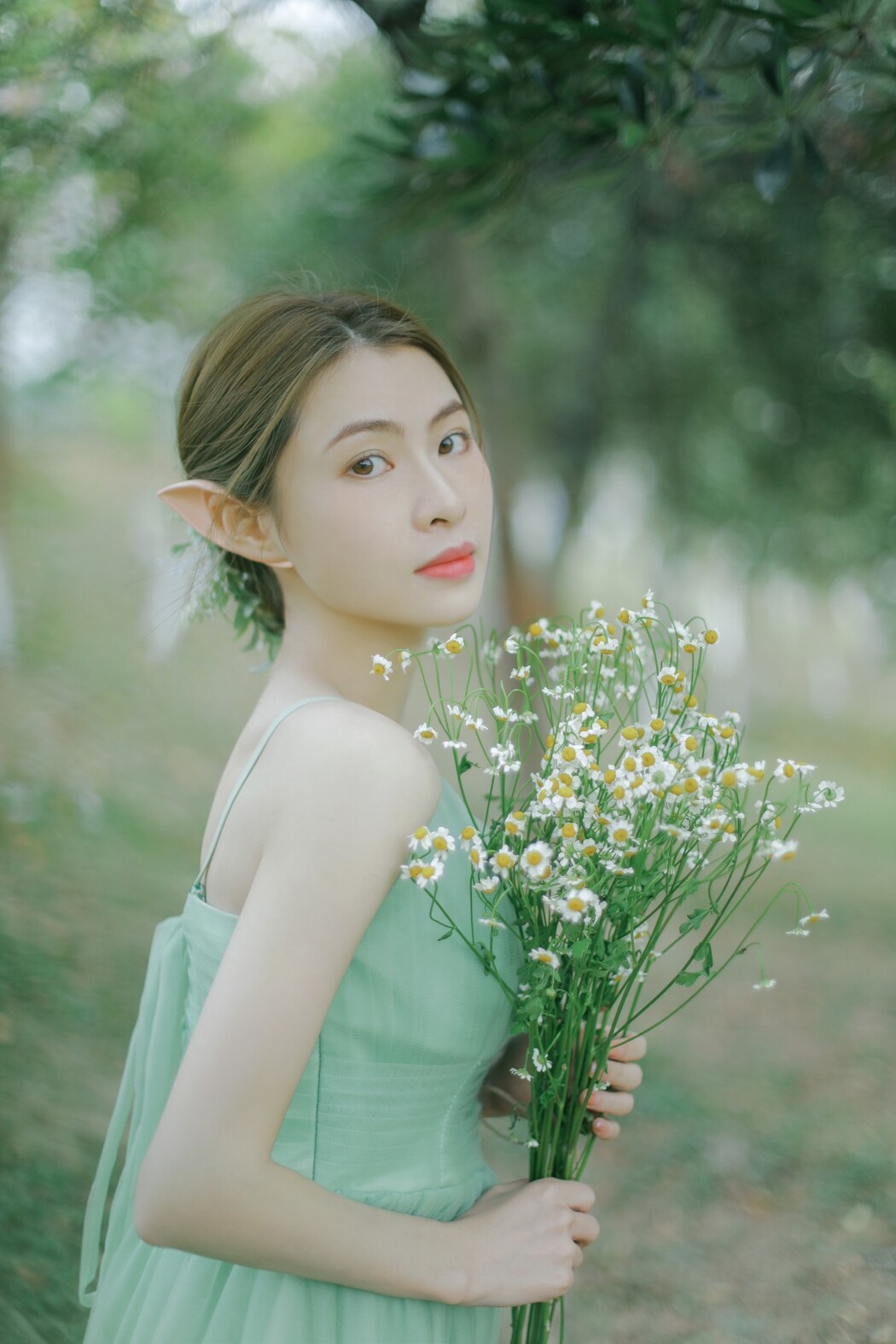 YiTuYu艺图语 Vol.1645 Li Yu