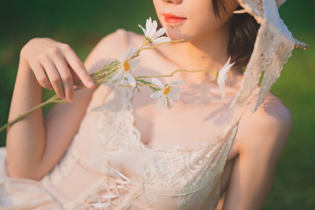 YiTuYu艺图语 Vol.1611 Hua Qi Hana