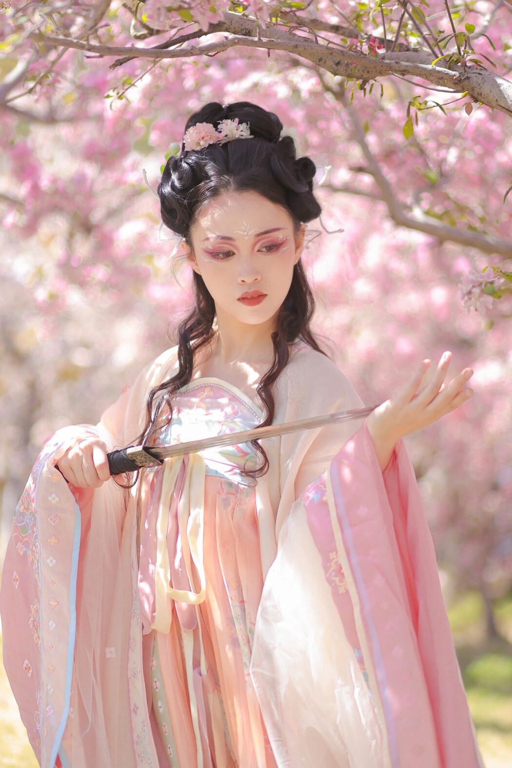 YiTuYu艺图语 Vol.1592 Qing Shuang e