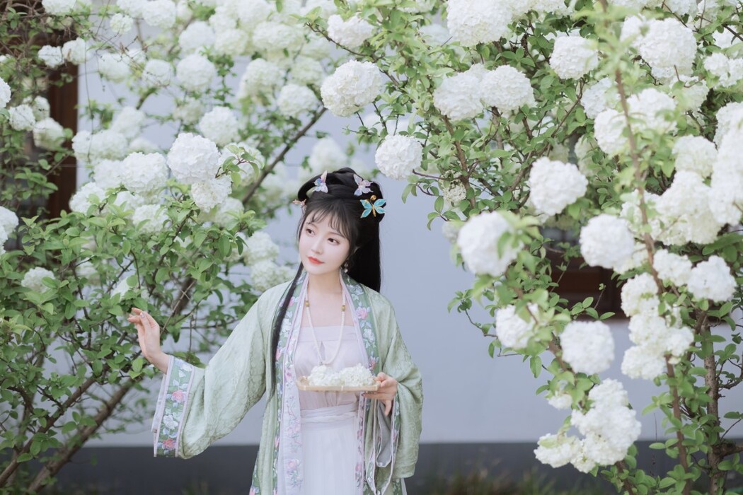 YiTuYu艺图语 Vol.1616 Lu Lu haley