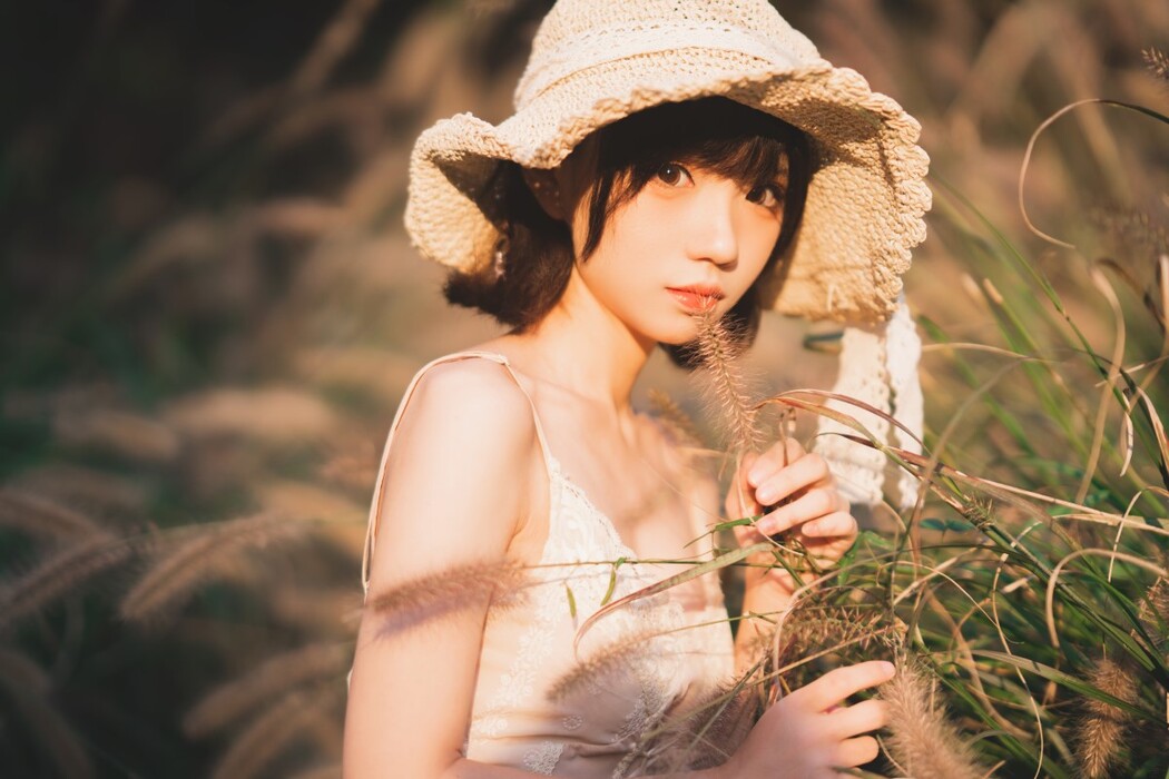 YiTuYu艺图语 Vol.1611 Hua Qi Hana