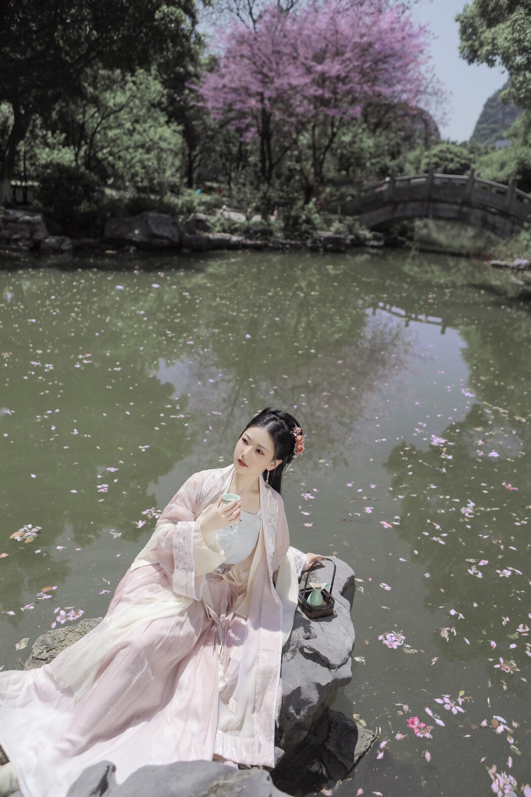 YiTuYu艺图语 Vol.1557 Suan La Tang Er