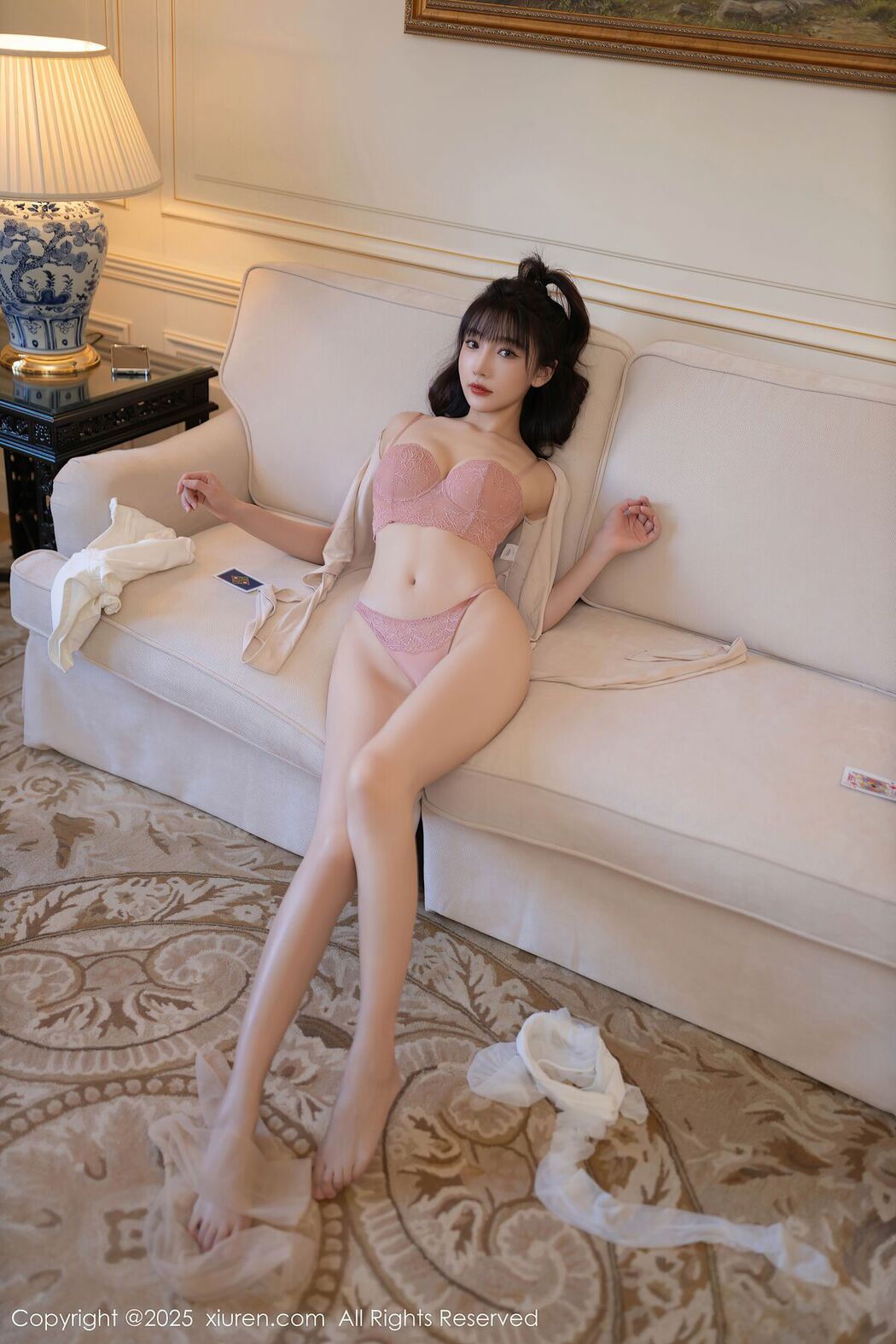 XiuRen秀人网 No.9806 Lu Xuan Xuan