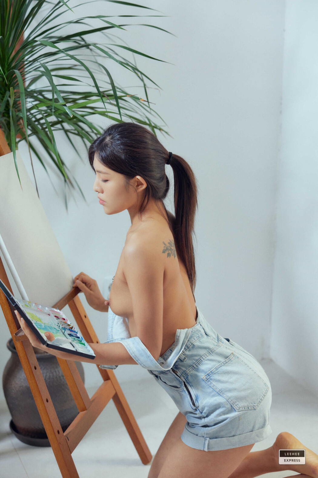 Dayoung 다영, LEEHEE EXPRESS LEDB-222
