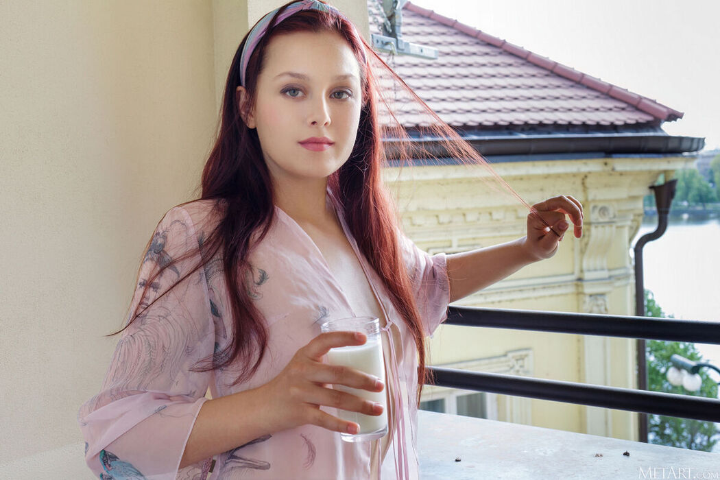 MetArt Olivia Honey – Milky Morning Part1