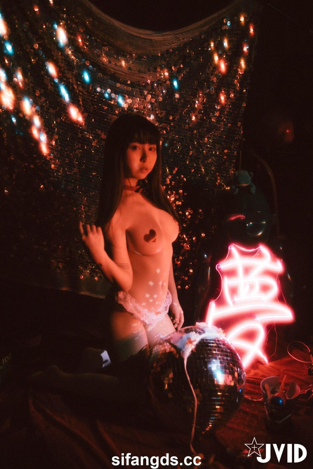 JVID Yue Tai Ni Tiny 月台尼Tiny – 遺精之境 成為你今晚的淫夢 Part1
