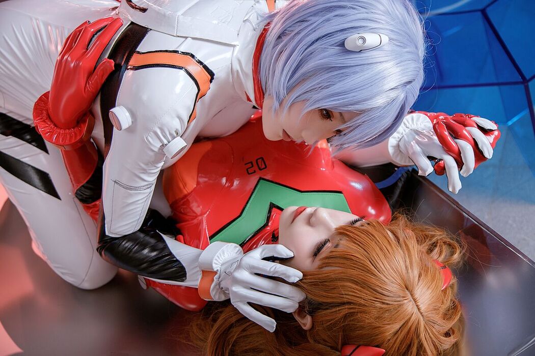 Coser@Momoko葵葵 And 瓜希酱 – EVA 双厨狂喜版