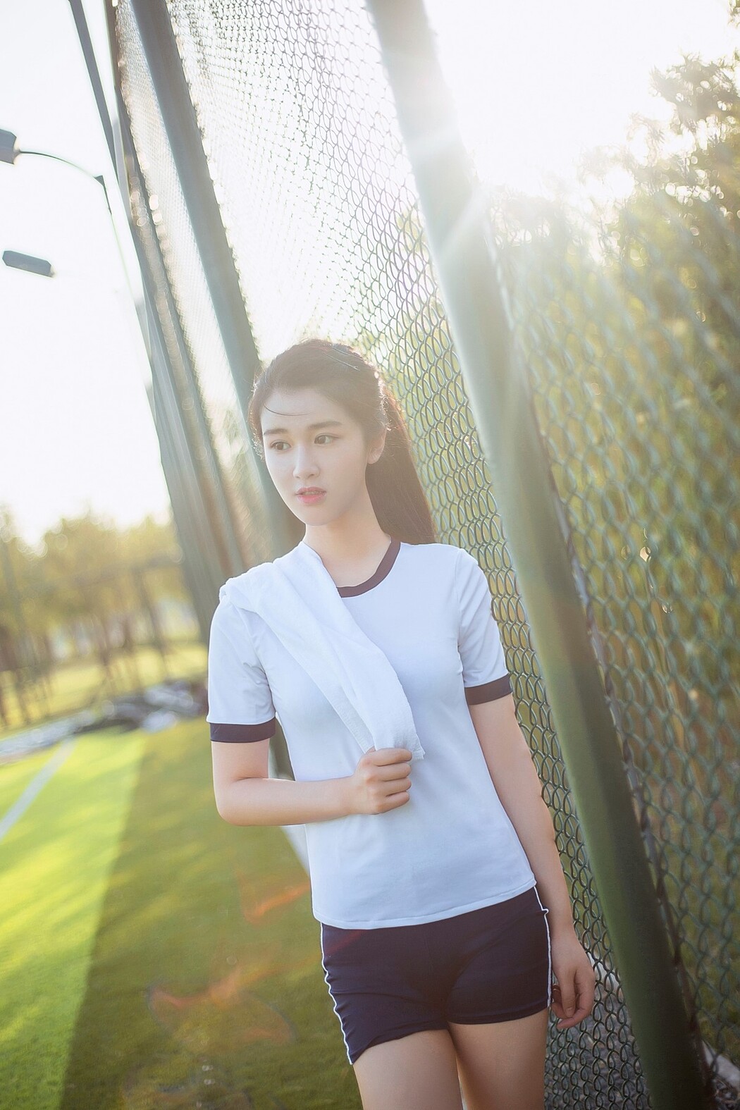 YiTuYu艺图语 Vol.1651 Shang Yu Qian Momooly