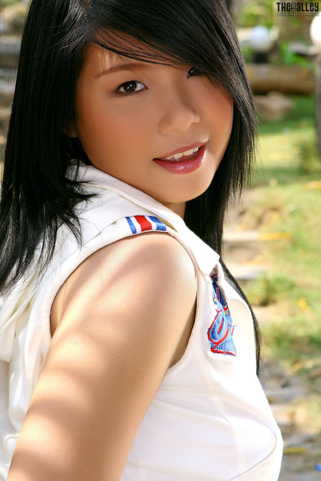[The Black Alley] Lora Lee sensual girl