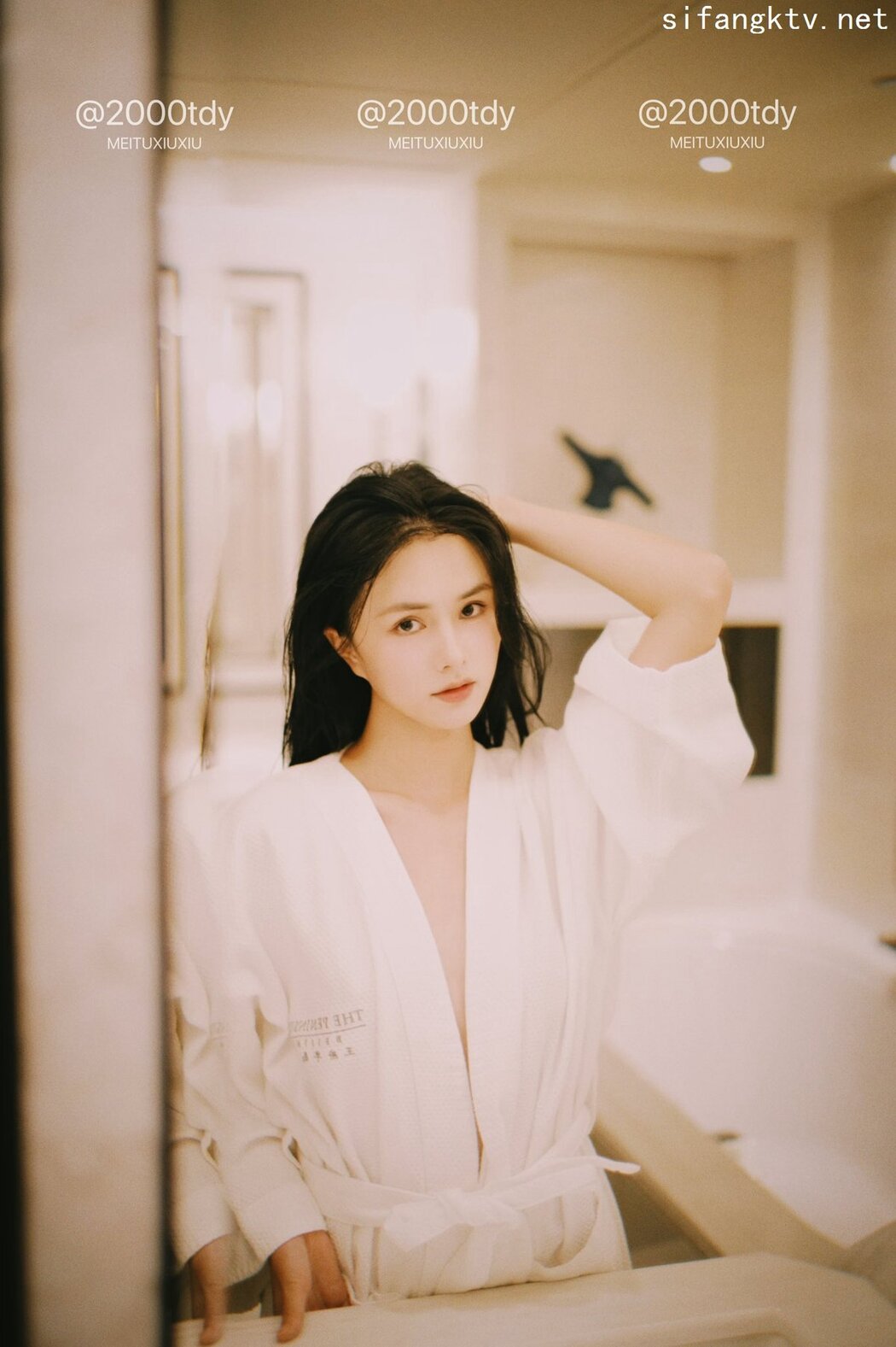 XR Uncensored Ai Xi Er 艾希儿 – 秀人网骚模超美女神 Part1