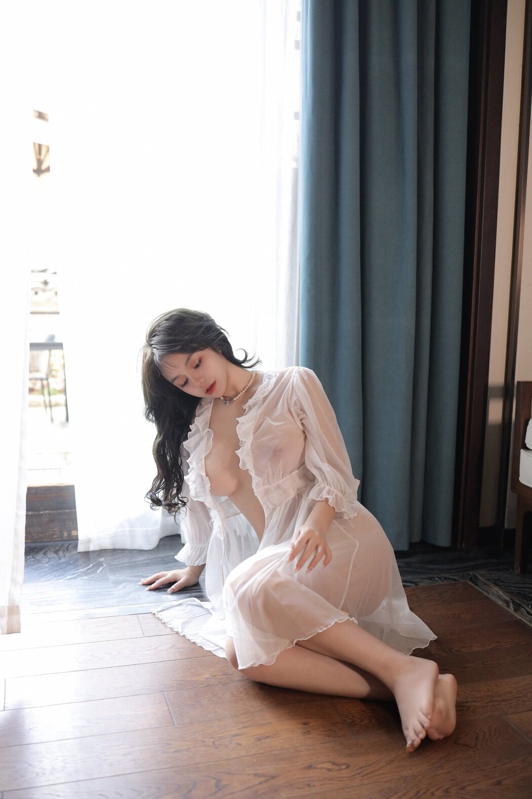 XR Uncensored Shen Si Yi 沈思怡 – 性感薄纱