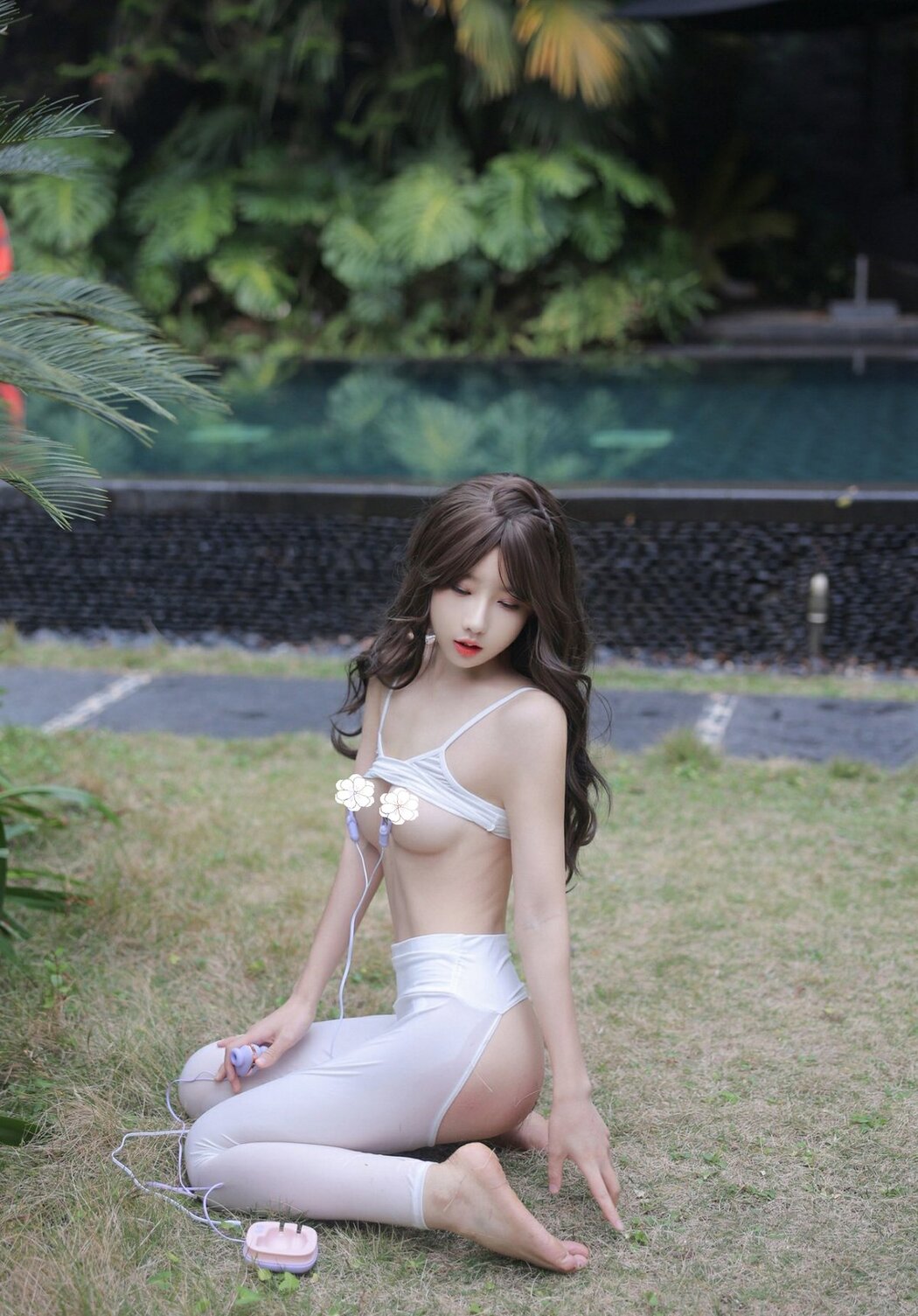 XR Uncensored Tao Yao Yao 桃妖夭 – 戶外情趣未上架无码流出