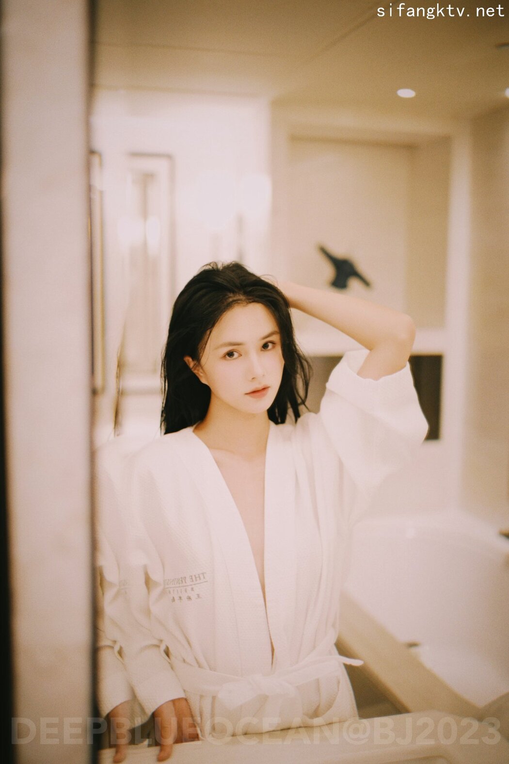 XR Uncensored Ai Xi Er 艾希儿 – 秀人网骚模超美女神 Part2
