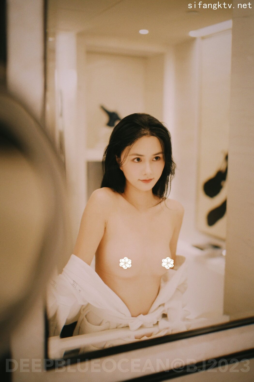 XR Uncensored Ai Xi Er 艾希儿 – 秀人网骚模超美女神 Part2