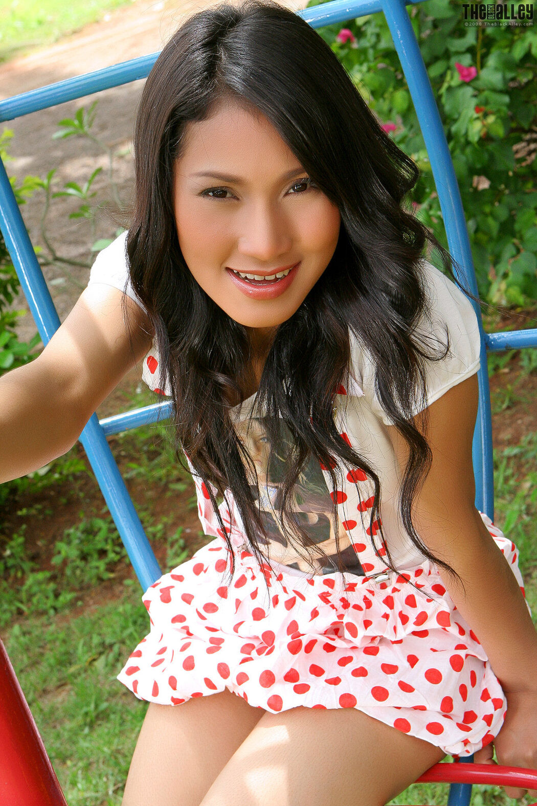 [The Black Alley] Sophie Chin 06