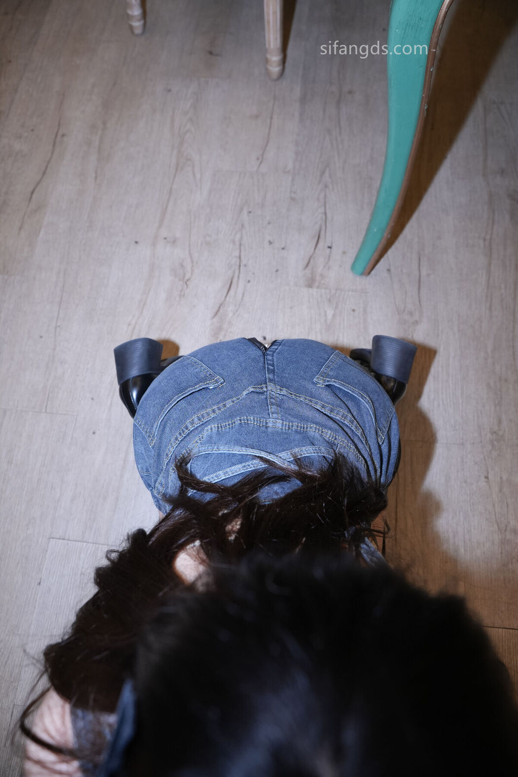 Xr Uncensored Lin Yue Yue 林月月 – 新人第三套 最新 大尺度漏三點粉嫩騷穴
