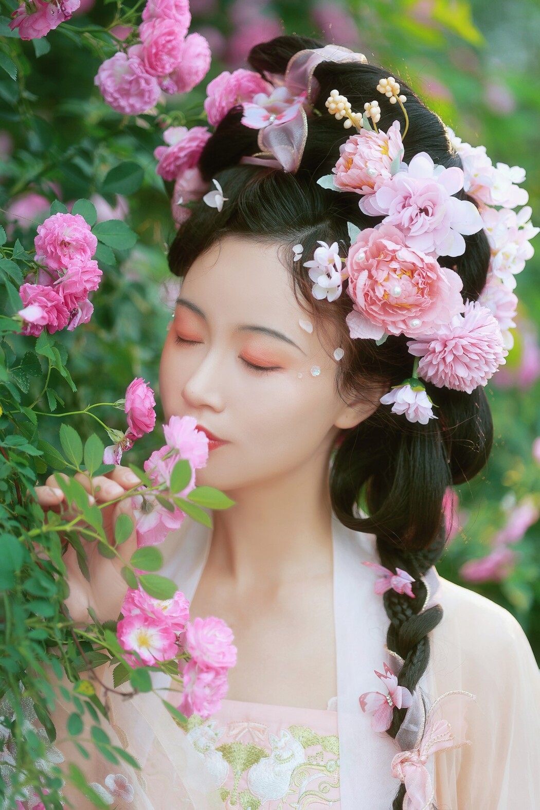 YiTuYu艺图语 Vol.1705 Xiao Xiao