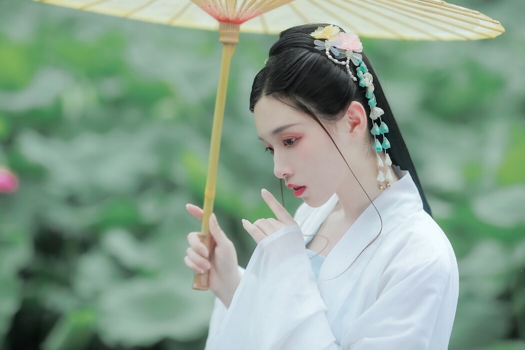 YiTuYu艺图语 Vol.1681 Miao Miao Jia De Xiao Yu Gan