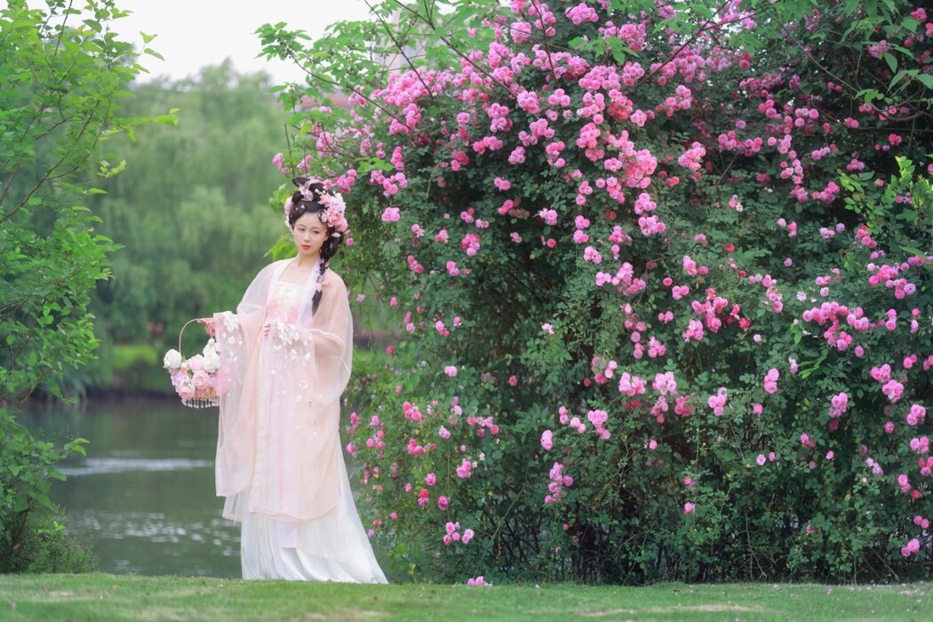 YiTuYu艺图语 Vol.1705 Xiao Xiao