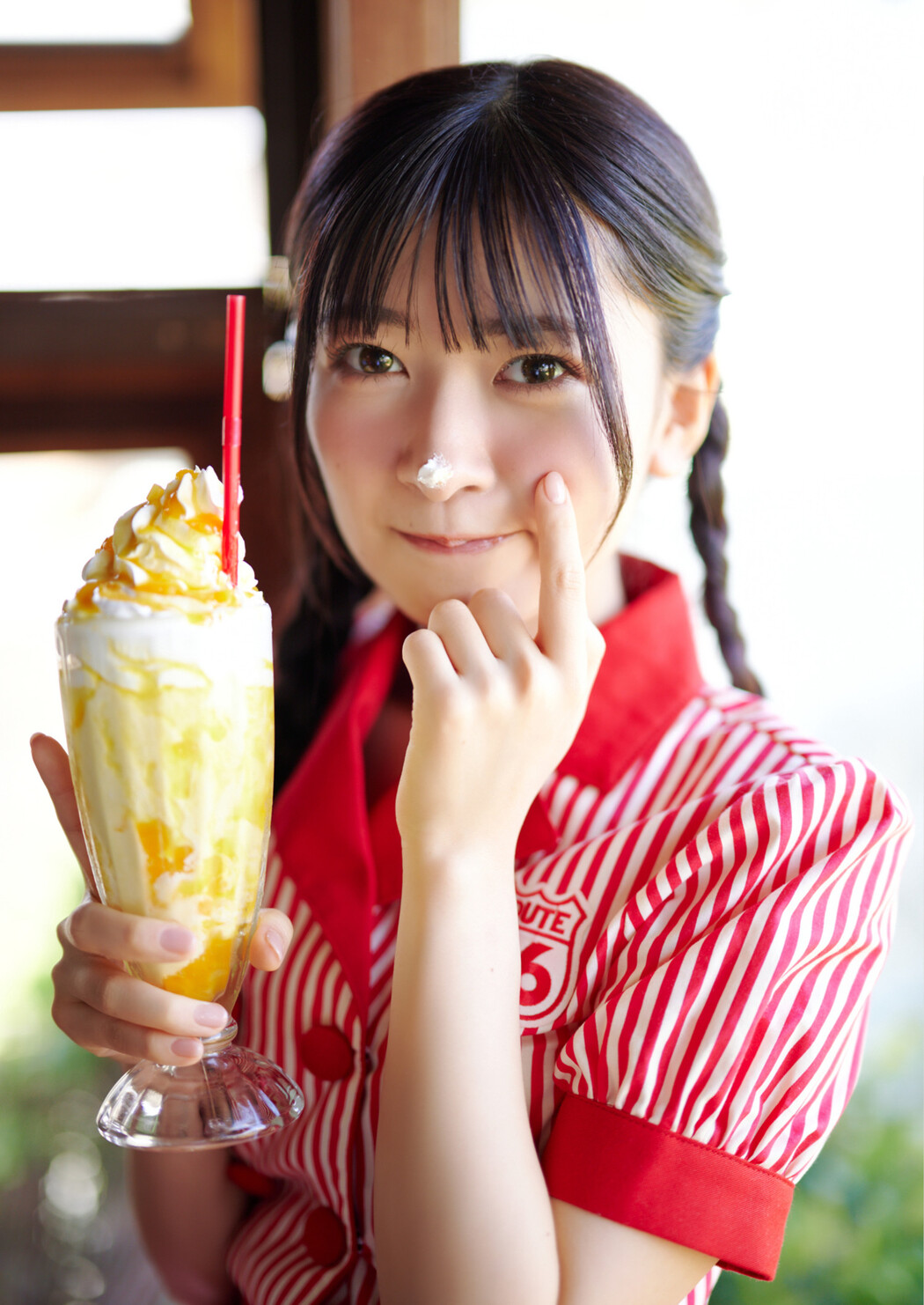 Nozomi Suzuhara 鈴原希実, Young Jump 2025 No.23 (ヤングジャンプ 2025年23号)