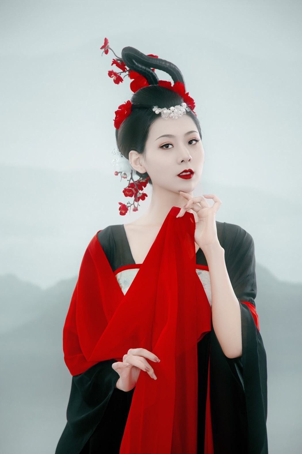 YiTuYu艺图语 Vol.1737 Ruan Yin