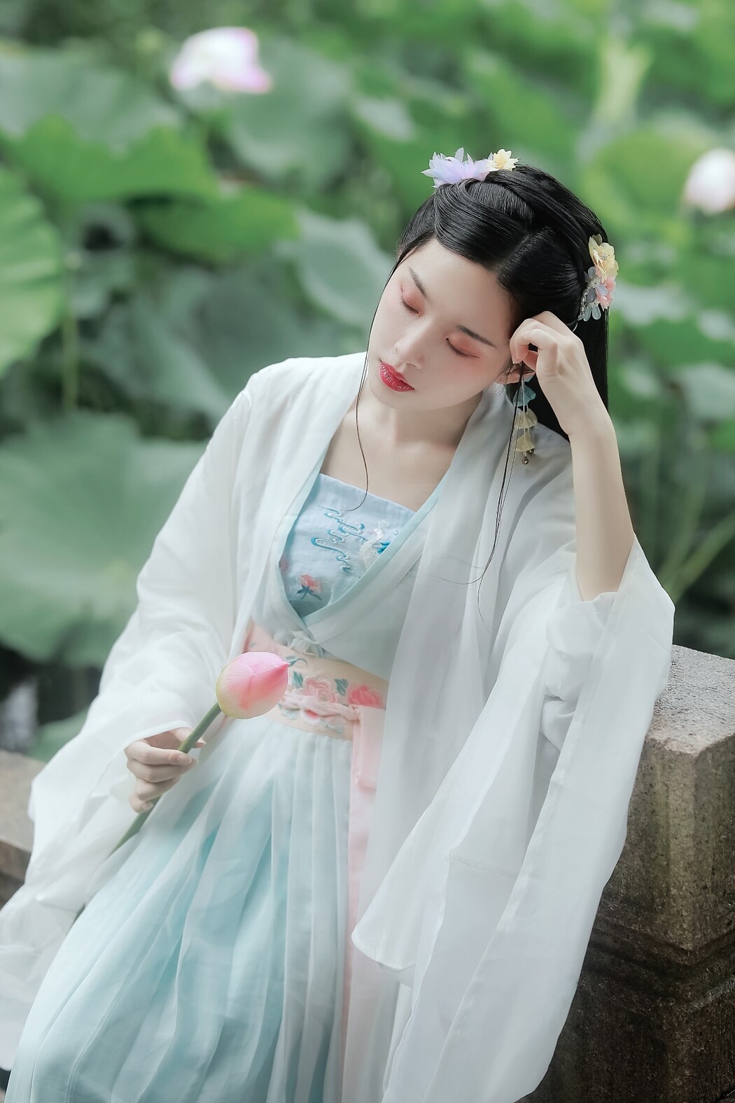 YiTuYu艺图语 Vol.1681 Miao Miao Jia De Xiao Yu Gan