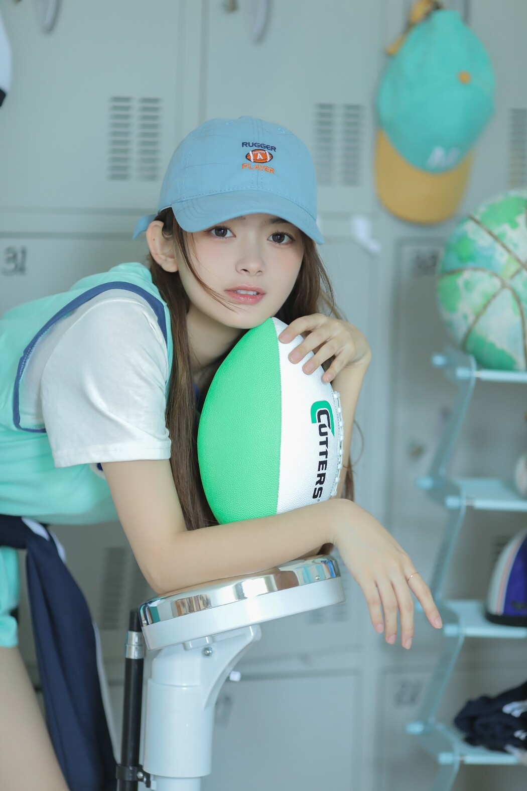 YiTuYu艺图语 Vol.1702 He Jing Xuan