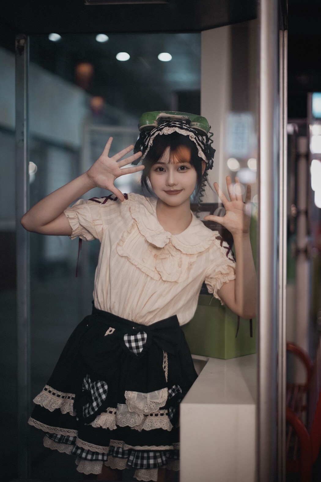 YiTuYu艺图语 Vol.1720 Xiao Guan