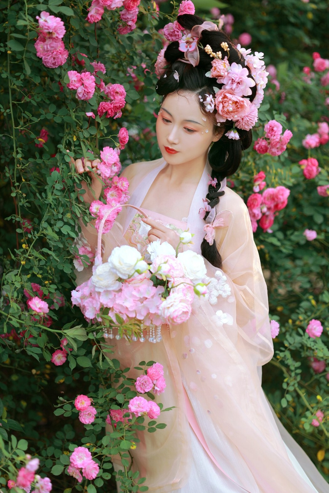 YiTuYu艺图语 Vol.1705 Xiao Xiao