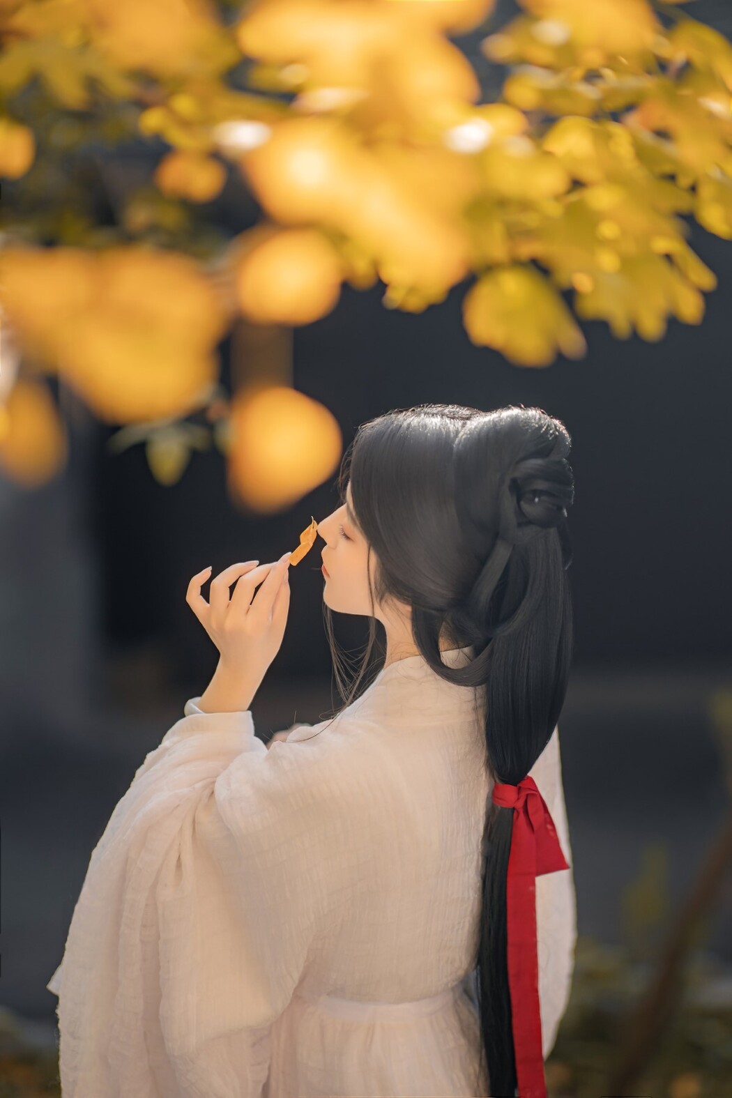 YiTuYu艺图语 Vol.1692 Tong Tong