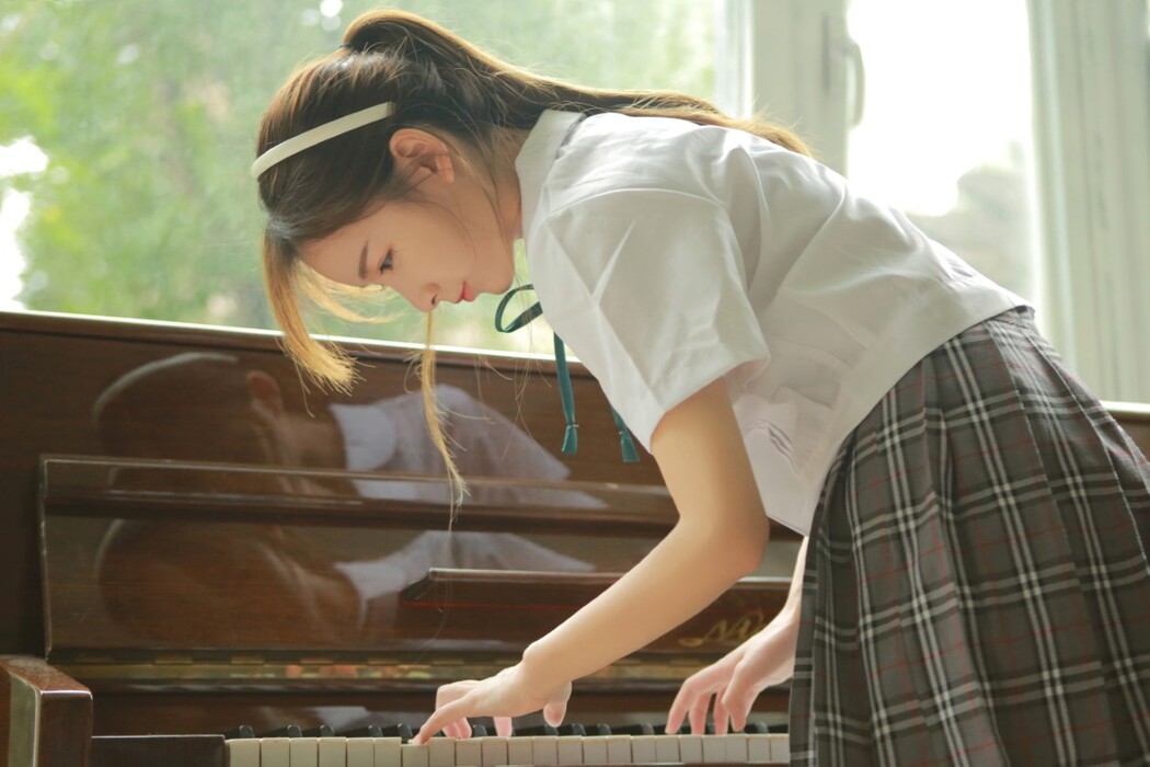 YiTuYu艺图语 Vol.1677 SNH48-Xu Shi Qi