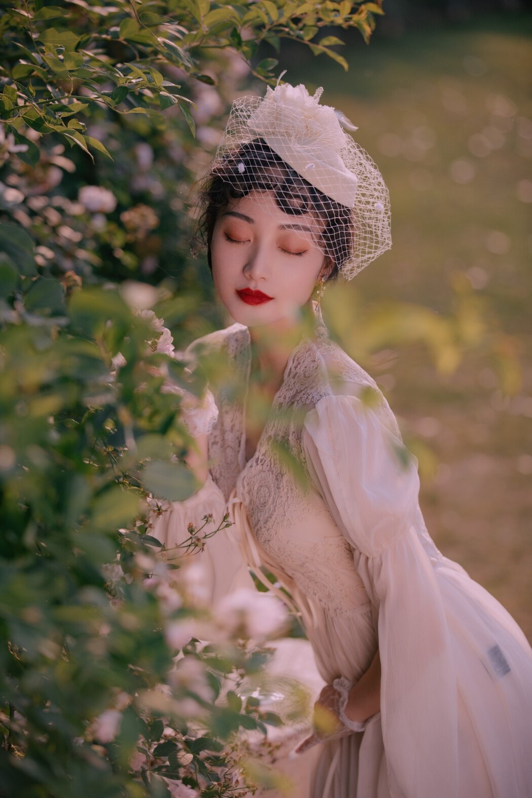 YiTuYu艺图语 Vol.1687 Ling Zi Xi