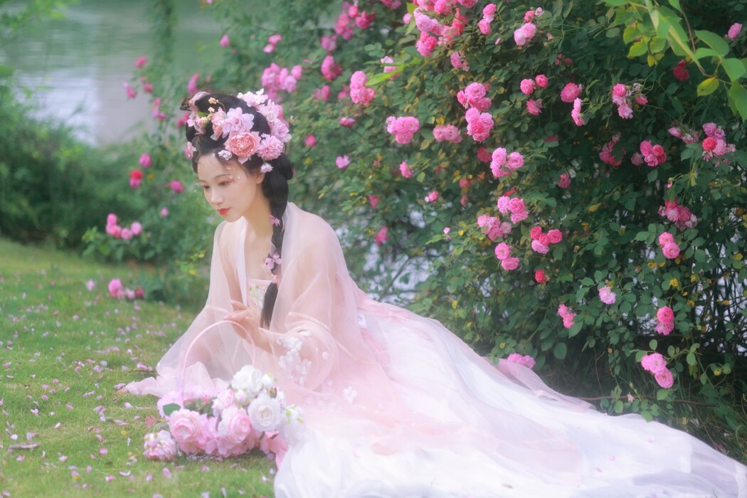 YiTuYu艺图语 Vol.1705 Xiao Xiao