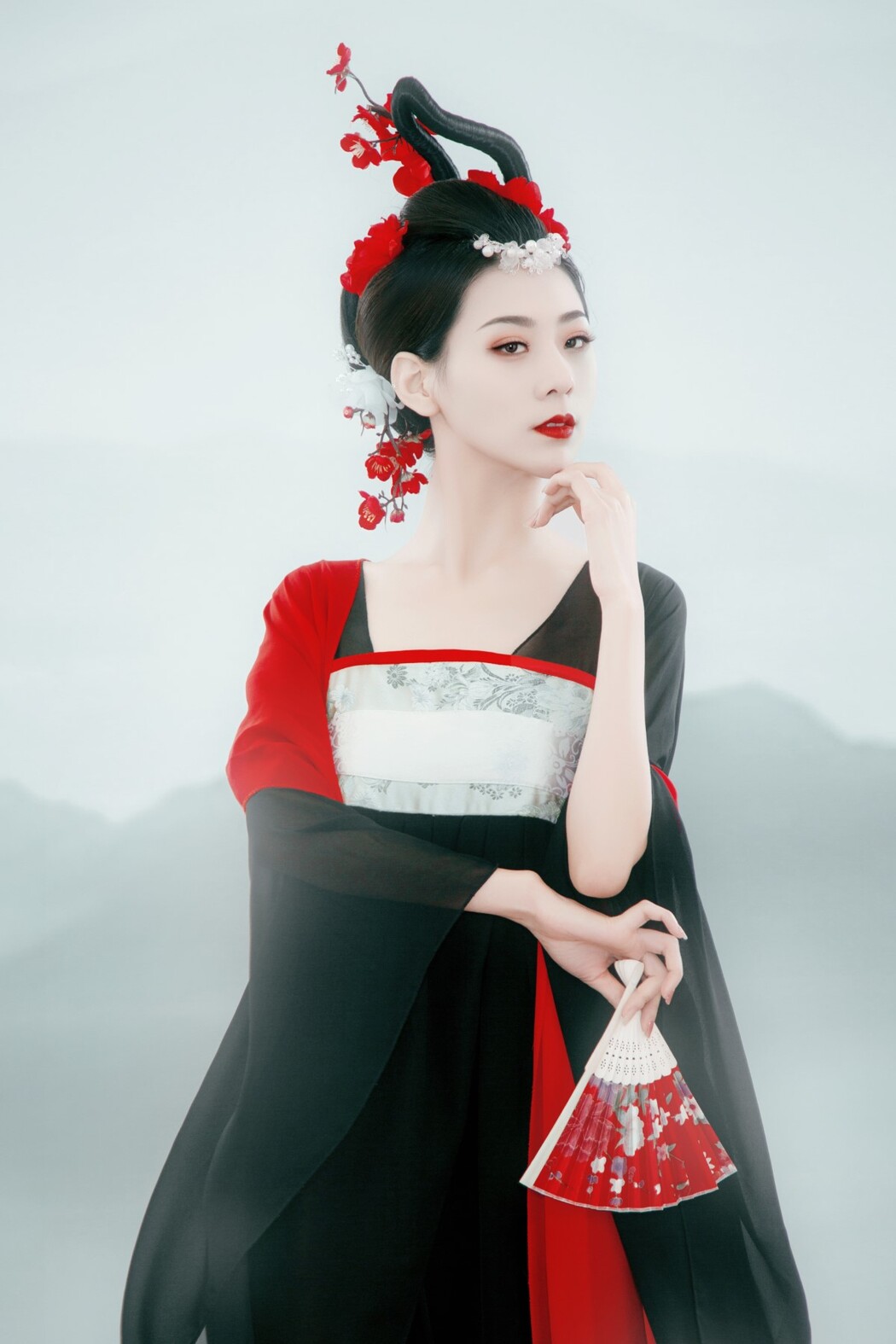 YiTuYu艺图语 Vol.1737 Ruan Yin